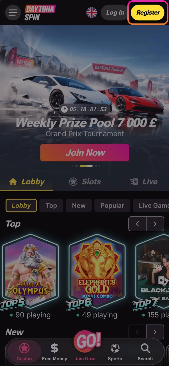 Start registration on Daytona Spin by tapping the main sign up button.